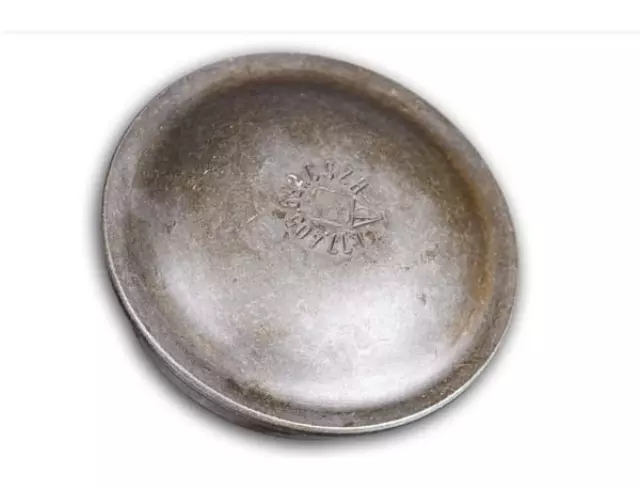 PCG405692D - : Grease Cap for Porsche: 924, 944, 968 Image