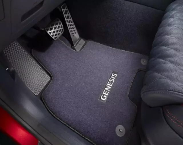 ARF14AC000NNB - Interior: Carpeted Floor Mats - Obsidian Black for Genesis: GV70 Image