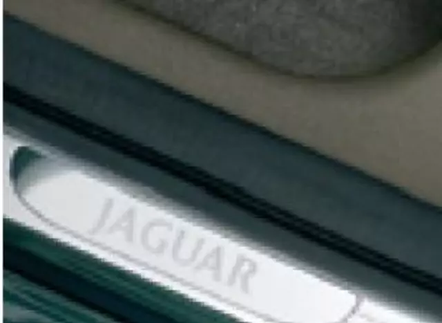 C2S1020 - Interior: Trunk Floor Liner for Jaguar Image