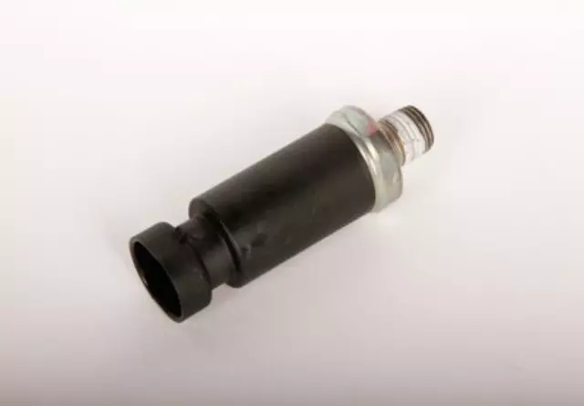 Oil Pressure Sending Unit - GM (19244510)