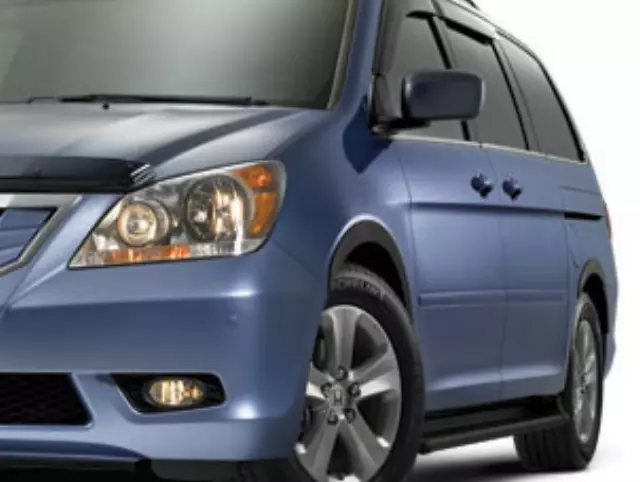 8P21SHJ100A - Body: Fenderwell Trim for Honda: Odyssey Image