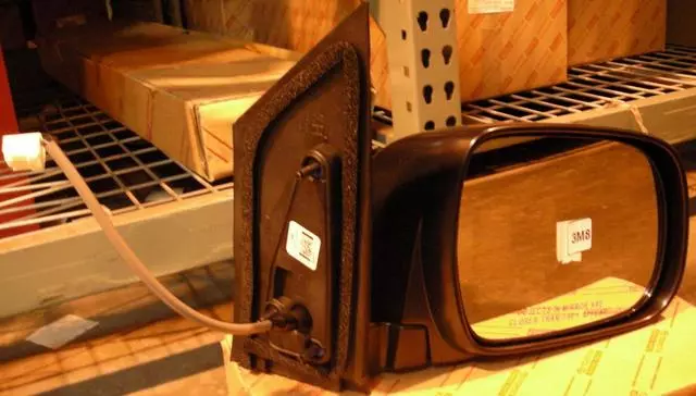 Mirror Assembly - Right - PASSENGER SIDE - Toyota (87910-AE010)