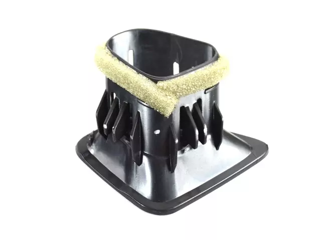 1ZW33DX9AB - Interior Trim: Demister Grille, Right for Jeep: Cherokee Image