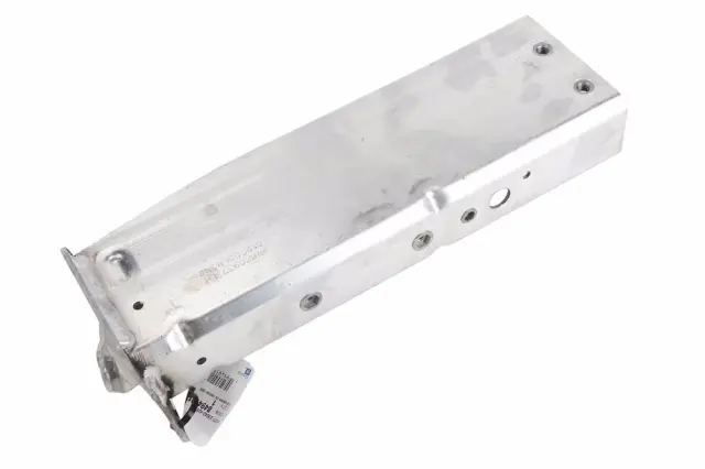 84941917 - Body: Rail End for GM Image