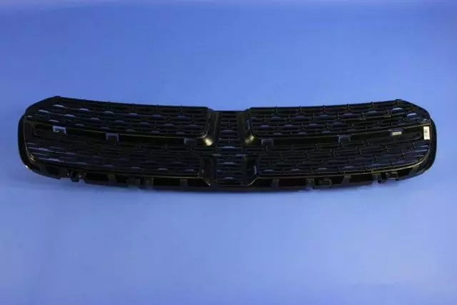 5113717AB - Exterior Ornamentation: Texture Grille for Dodge: Durango Image