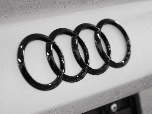 ZAW098010RDSP - Exterior: Black Rings for Audi: A7 Sportback Image