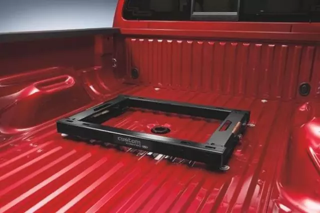 BC3Z19H282A - : 5th Wheel Rail Mount Adapter Kit for Ford: E-350 Super Duty, E-450 Super Duty, F-250 Super Duty, F-350 Super Duty, F-450 Super Duty, F-550 Super Duty Image