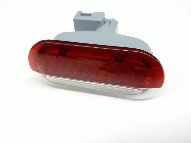 Courtesy Lamp - Volkswagen (1J0-947-411-E)