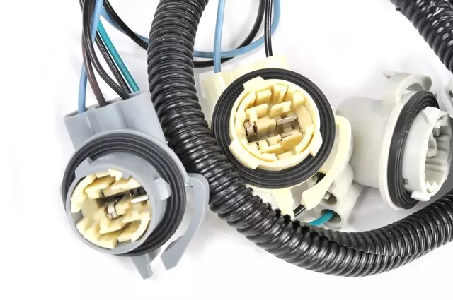 16532723 - : Driver Side Tail Light Wiring Harness for GM Image