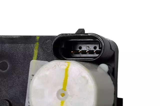 Passenger Side Front Door Lock - GM (15110508)