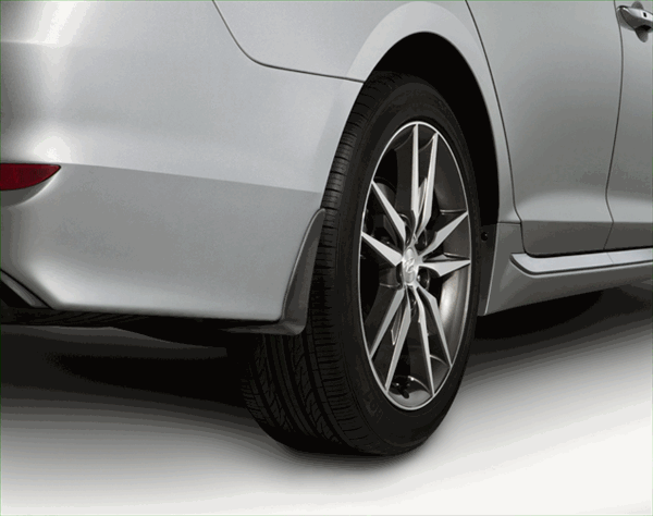 C1F46AC400 - Exterior: Rear Set (Se And Eco Models Only)Splash for Hyundai Image