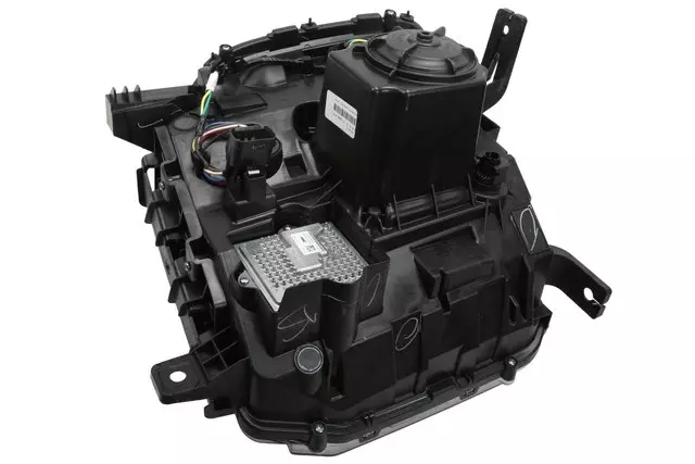 Driver Side Headlamp - GM (84144047)