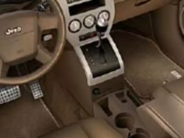 Floor - Complete Mat Kit - Mopar (82210118AE)