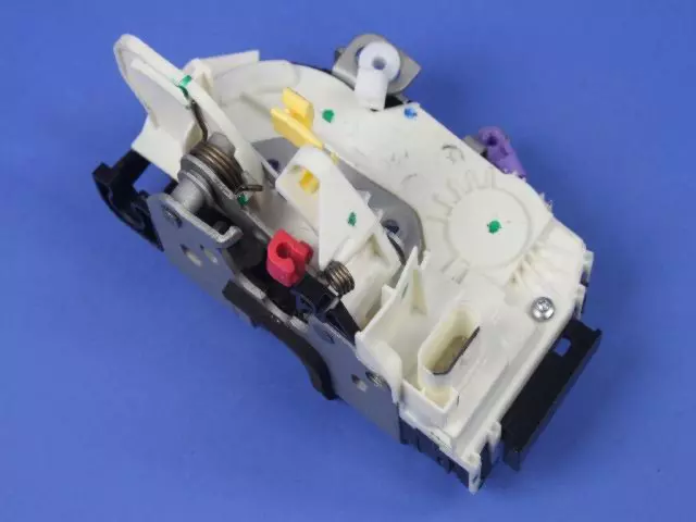 Front Door Latch, Right - Mopar (68071848AC)