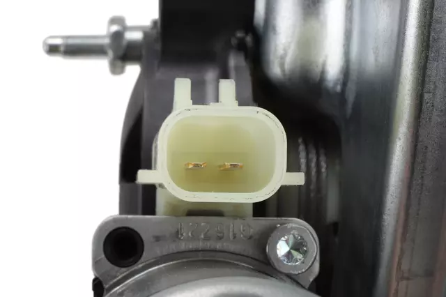 Rear Driver Side Power Window Regulator and Motor Assembly - GM (22867699)