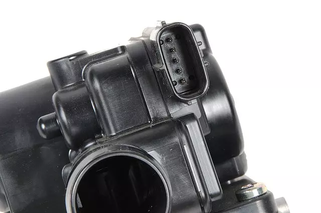 12632977 - : Secondary Air Injection Check Valve Kit with Valve, Retainer, Gasket, and Bolts - Certified for ACDelco Image