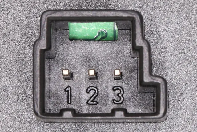 Door Window Switch - VEMO (V30-73-0013)