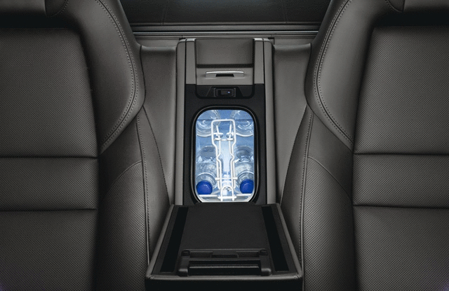 97004400000DT2 - Interior: Coolbox In Rear for Porsche: Panamera Image