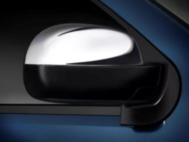 17800560 - Exterior: Exterior Mirror Covers for Chevrolet: Avalanche, Avalanche 1500, Avalanche 2500, Silverado 1500, Silverado 1500 Classic, Silverado 1500 HD Classic, Silverado 2500 HD, Silverado 2500 HD Classic, Silverado 3500 Classic, Silverado 3500 HD, Suburban 1500, Suburban 2500, Tahoe | GMC: Sierra 1500, Sierra 1500 Classic, Sierra 1500 HD, Sierra 1500 HD Classic, Sierra 2500, Sierra 2500 HD, Sierra 2500 HD Classic, Sierra 3500, Sierra 3500 Classic, Sierra 3500 HD, Yukon, Yukon XL 1500, Yukon XL 2500 Image