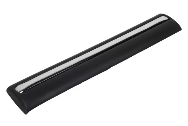 15712062 - Body: Body Side Molding for GM Image