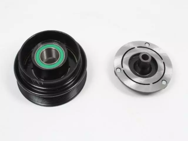 5140426AA - HVAC: Hub Assembly for Chrysler: 300 | Dodge: Challenger, Charger, Magnum | Jeep: Commander, Grand Cherokee Image