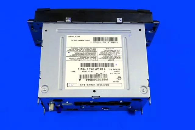 Multi Media Radio - Mopar (68485777AA)