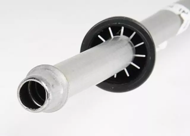 Engine Oil Cooler Inlet Hose Kit with Nut, Seal, Protector, and Cap - GM (15112871)