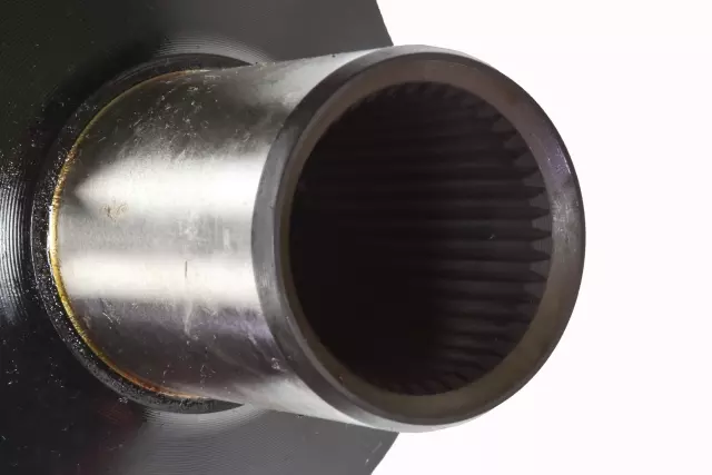 Axle Shaft Universal Joint Shaft - GM (22873443)