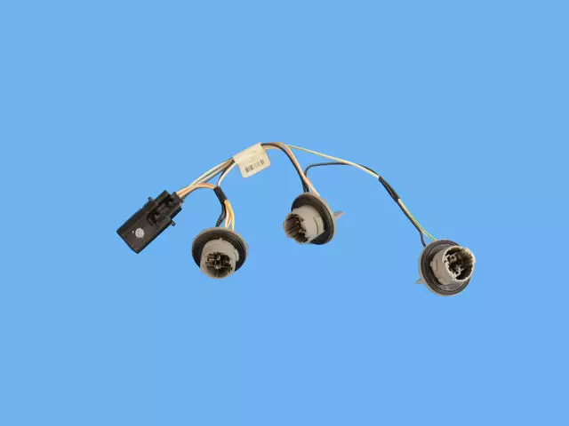 Taillamp Wiring, Right - Mopar (68001318AB)