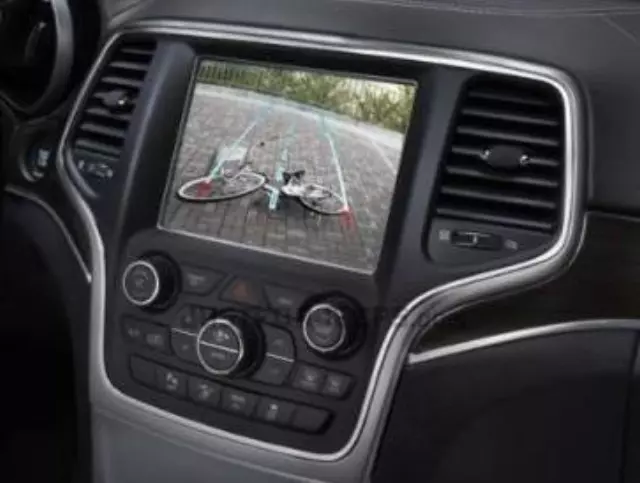 82214908 - : Internet for the vehicle, Mopar Web for Mopar Image