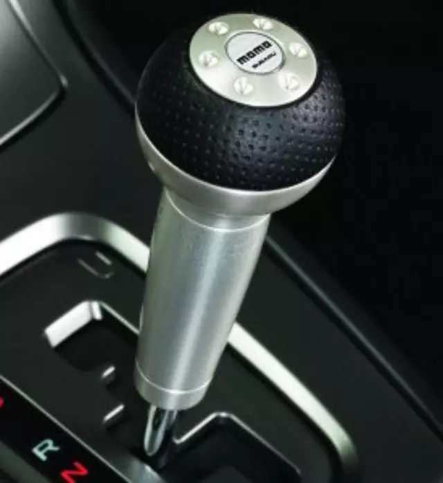 Momo Shift Knob, A/T - Subaru (C101ESA000)