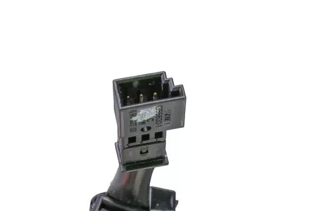 Passenger Side Front Seat Back Lumbar Support - GM (23374304)