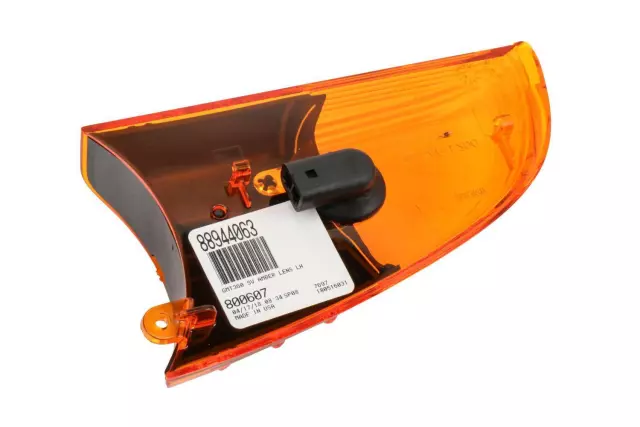 Front Driver Side Auxiliary Turn Signal Lamp Lens - GM (88944063)