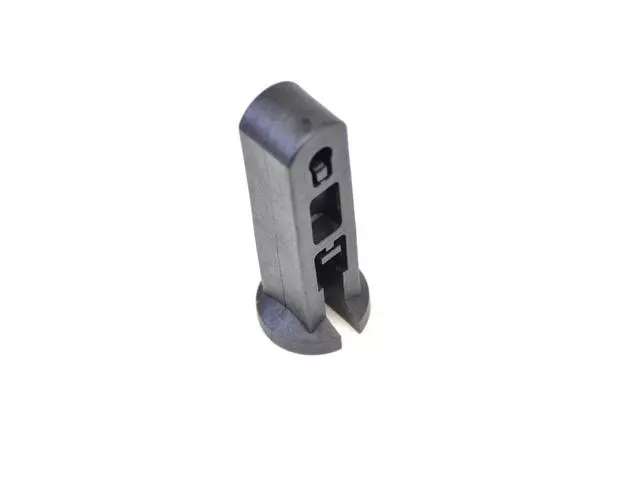 Stop/Bmpr - Mopar (04670277)