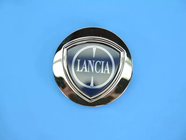 Cap - Mopar (1XH44SZ0AA)