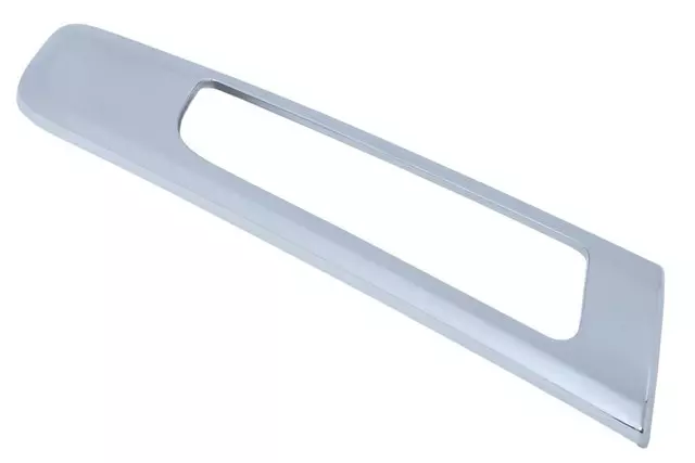 Driver Side Tail Lamp Bezel - GM (23466937)