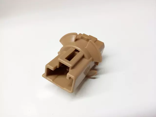 9007560033 - : Socket; Socket &amp; Wire Sub-Assembly for Toyota: 4Runner, Highlander Image