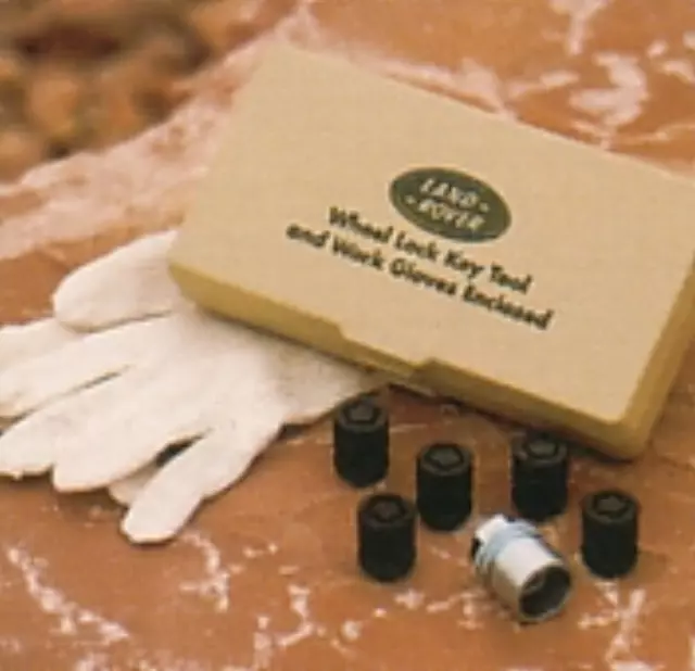 LRK70300 - : Locking Wheel Nuts for Land-Rover Image