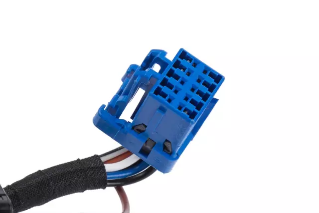 15904035 - Body: Mirror Assembly for Chevrolet: Silverado 1500, Silverado 1500 Classic, Silverado 1500 HD, Silverado 1500 HD Classic, Silverado 2500 HD, Silverado 2500 HD Classic, Silverado 3500, Silverado 3500 Classic, Silverado 3500 HD | GMC: Sierra 1500, Sierra 1500 Classic, Sierra 1500 HD, Sierra 1500 HD Classic, Sierra 2500 HD, Sierra 2500 HD Classic, Sierra 3500, Sierra 3500 Classic, Sierra 3500 HD Image