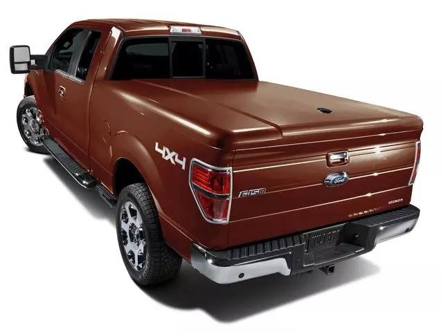 VDL3Z99501A42BE - Bed Products: Tonneau Cover, Hard Painted, 6.5' Bed for Ford Image