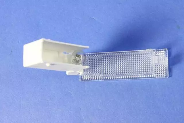 Courtesy Lamp - Mopar (68241122AA)