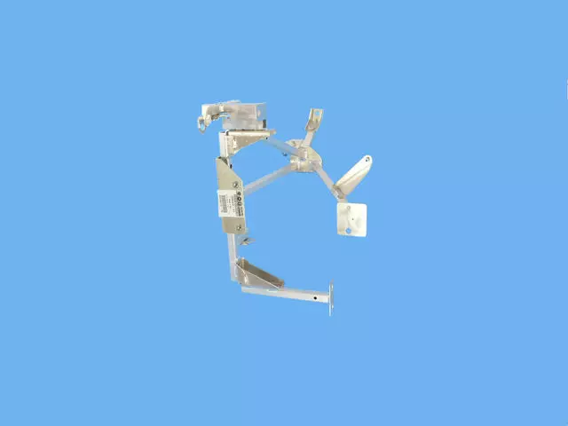Bracket - Mopar (68332656AA)