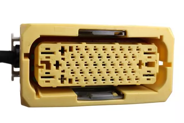 84863054 - : HVAC Heater Hose for Cadillac: XT5 | Chevrolet: Blazer Image