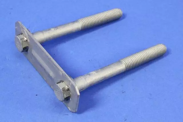 Bumper Bracket Attach Plate - Mopar (06507166AA)