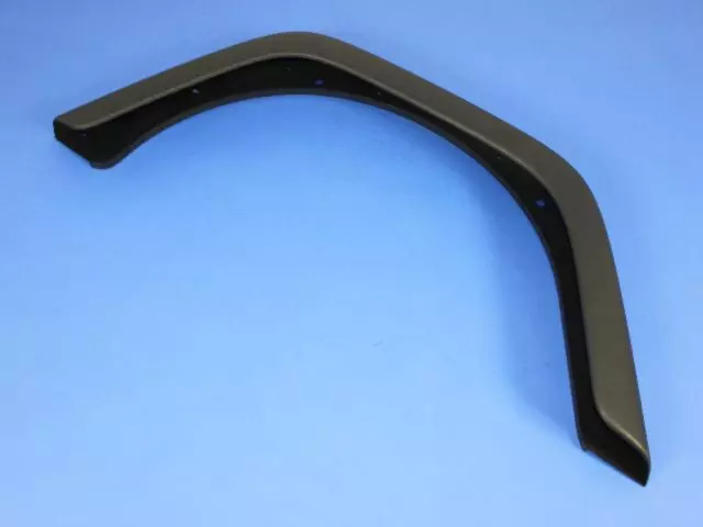 WHEEL HOUSE - APPLIQUE 5KC21DX9AB - Mopar (5KC21DX9AB)