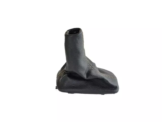 5YD251XLAA - 9HP48; 9-Speed; Automatic Transmission: Gearshift Boot for Mopar Image