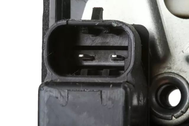 Passenger Side Rear Door Latch - GM (95390046)