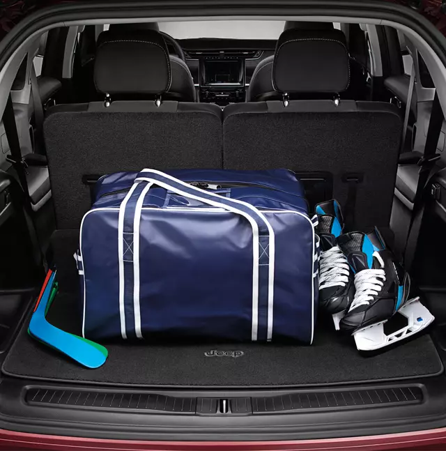 Carpet Cargo Mat (82216151AB)