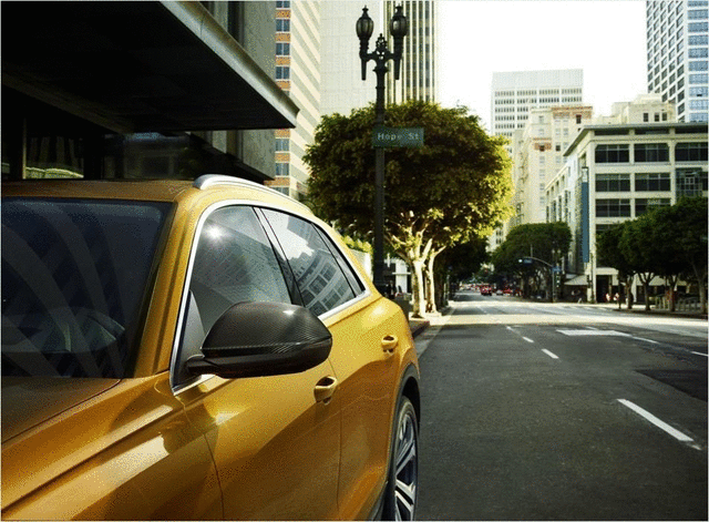 4M8072532A3Q0 - : Carbon Fiber Mirror Caps for Audi: Q8, RS Q8, SQ8 Image