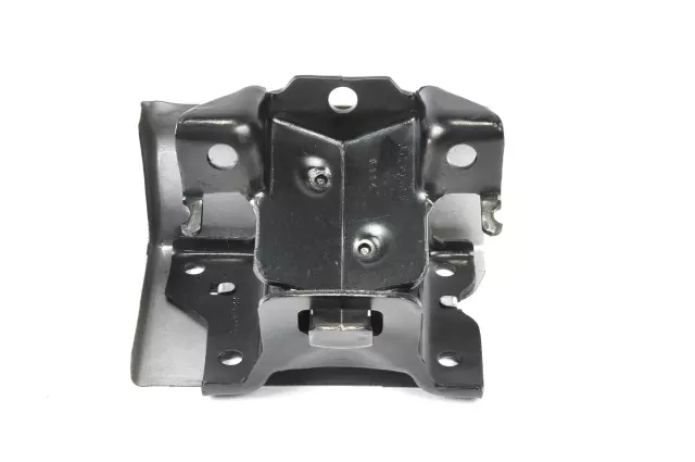 Passenger Side Engine Frame Side Mount - GM (15829220)